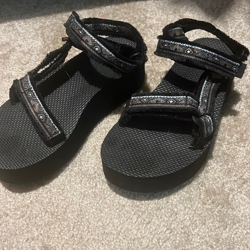 Teva shoes